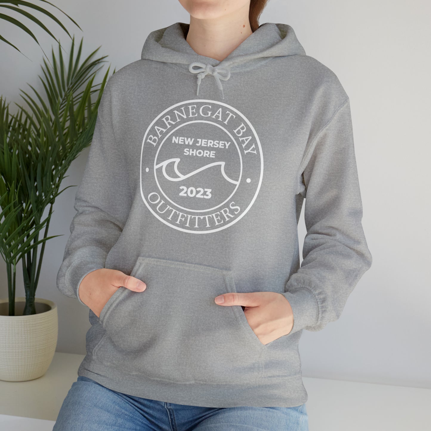 Wave Circle Unisex Heavy Blend Hooded Sweatshirt